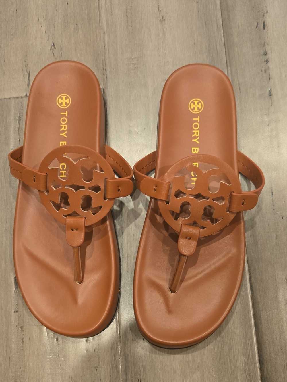 Sandals,size 9